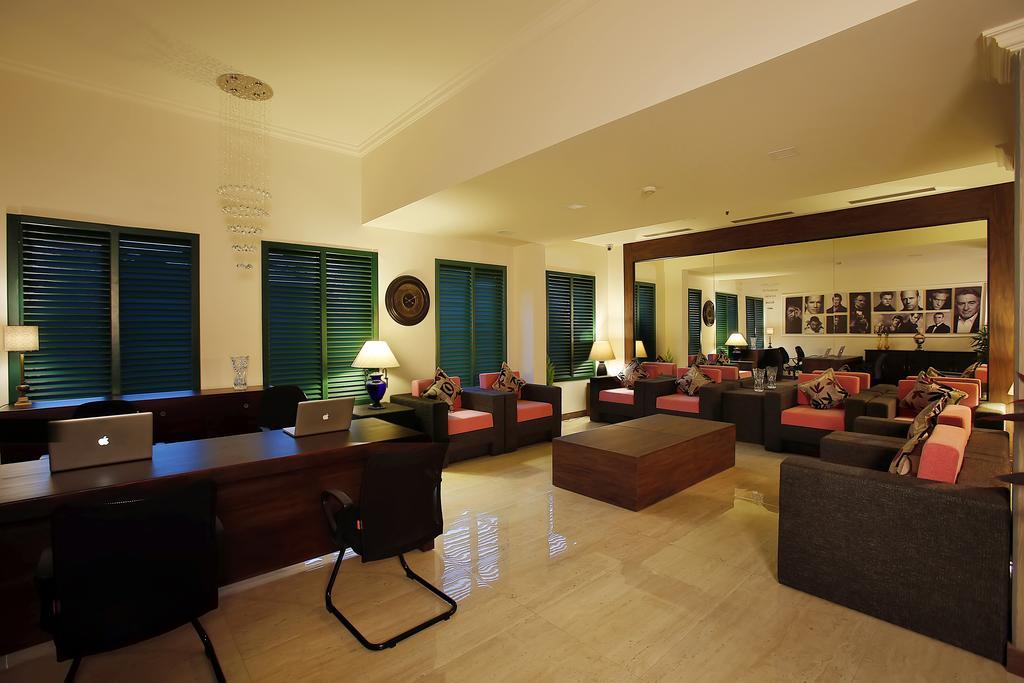 Mammamia Boutique Hotel Kochi Luaran gambar